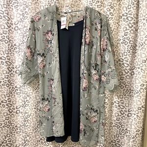 BRAND NEW DRESS & KIMONO